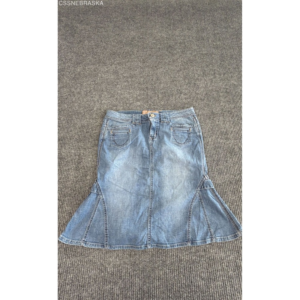 Candie's Women's Blue Denim Skirt Heart Wing Embroidered Y2K Vintage‎ Sz 9